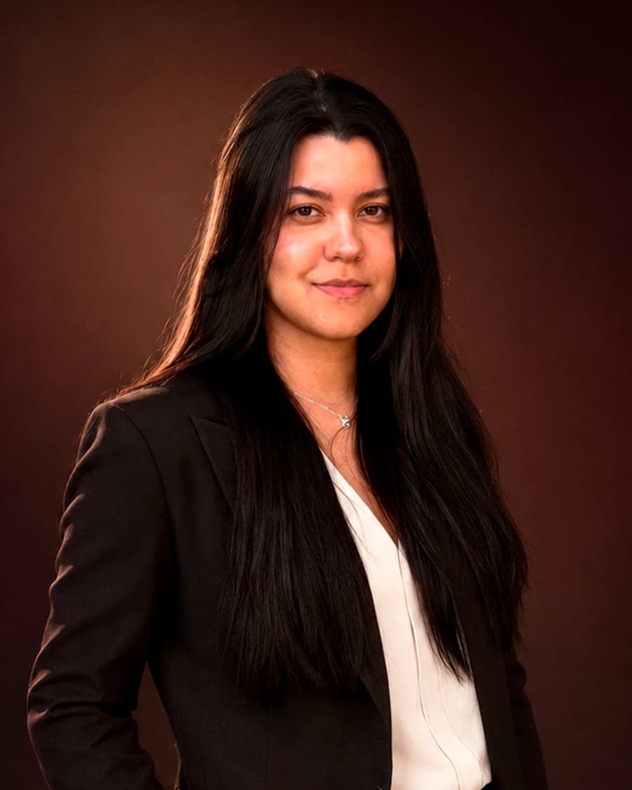 Beatriz Gomes — Recepcionista